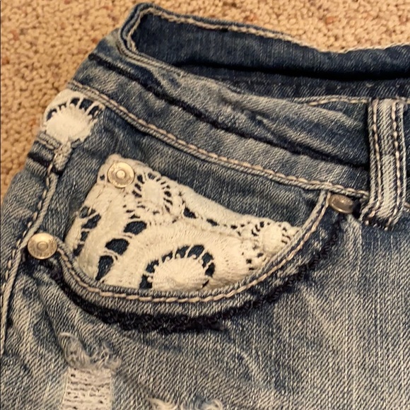 Almost Famous shorts - Picture 3 of 8